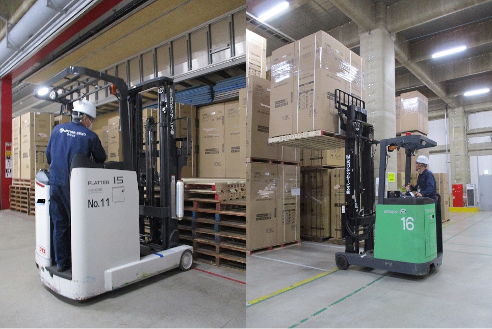 倉庫内作業風景